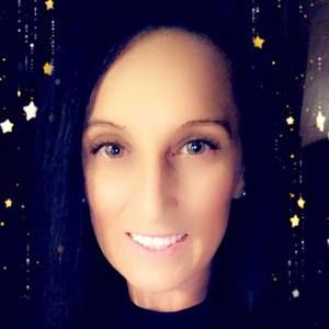 Meet your Posher, Lacie renee